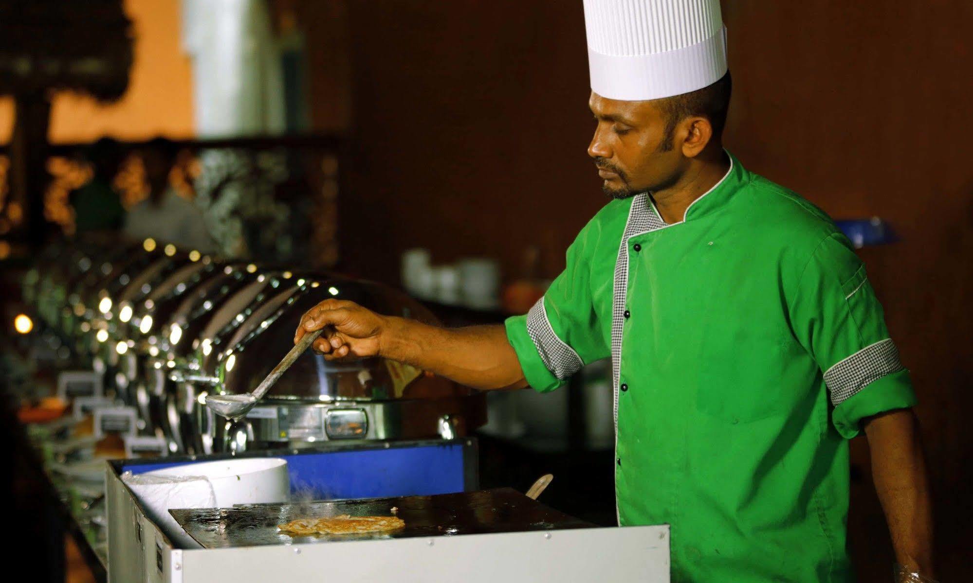 Miracle Resorts & Villas Polonnaruwa Bagian luar foto